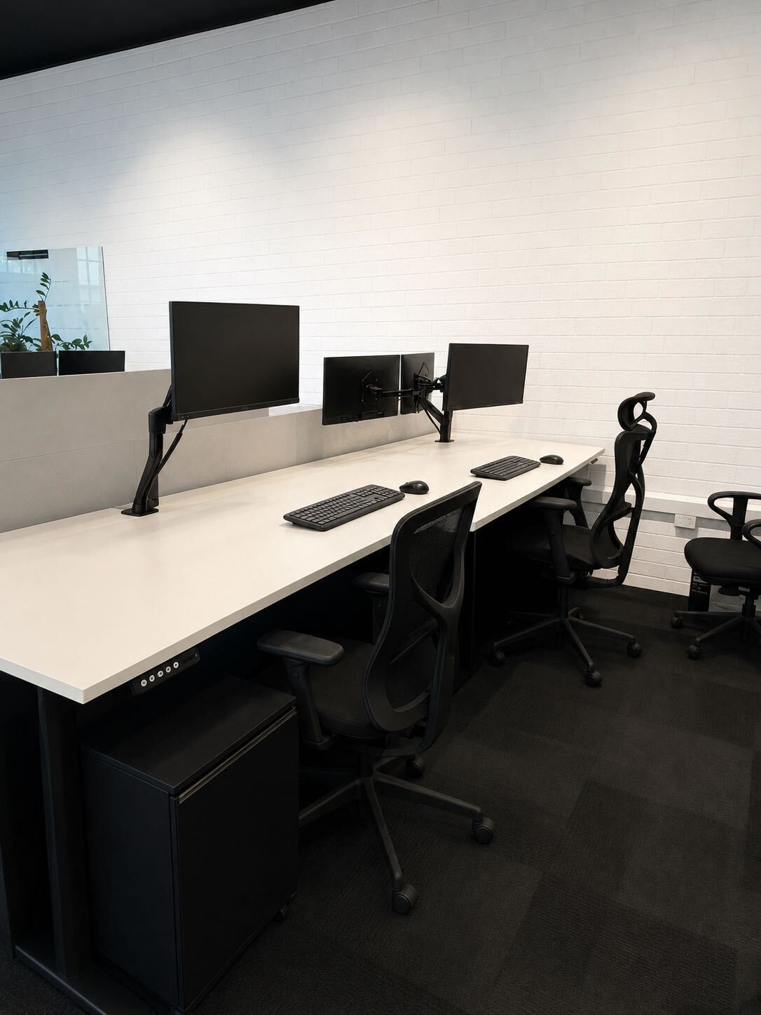 Hot desks